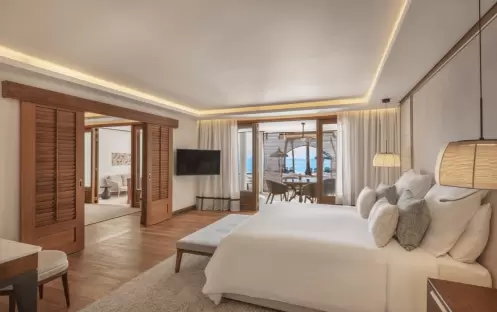 Two Bedroom Senior Family Suite Beachfront, Bedroom
